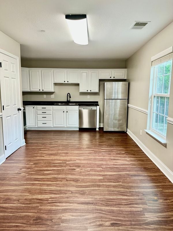 Building Photo - 1114 Maple Tree Ln