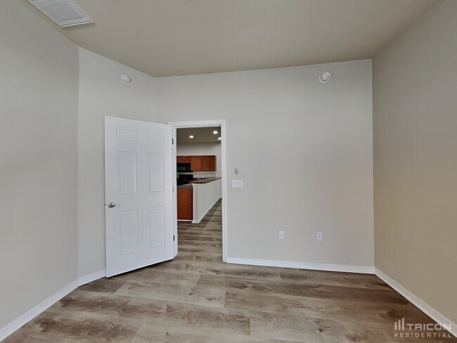 Building Photo - 3612 Bristol Cove Ln