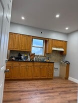 Building Photo - 94 N 16th St