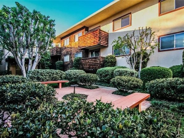 Building Photo - 5400 Newcastle Ave