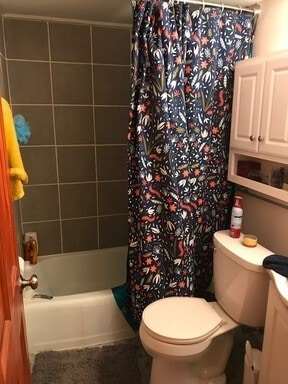 Building Photo - 1BR/1BA Main Level Unit Short Distance to ...