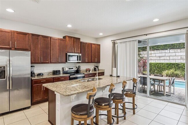 Building Photo - 310 Pendant Ct