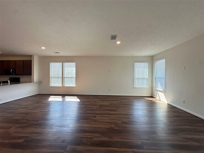 Building Photo - 2034 Domeniko Dr