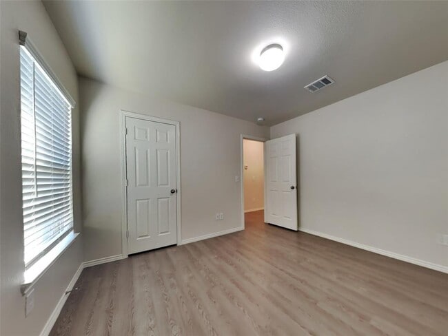Building Photo - 21002 Twining Rose Ln