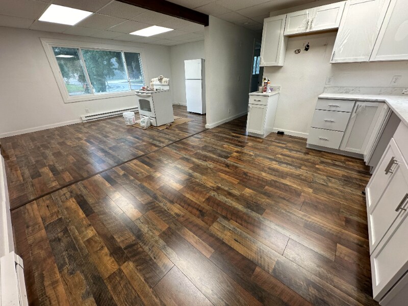 Building Photo - 124 Cherry Ave