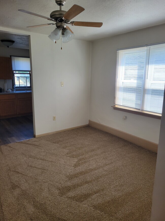 Building Photo - 1544 S 21st St