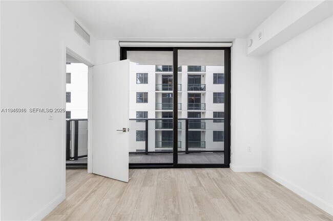 Building Photo - 55 SW 9th St