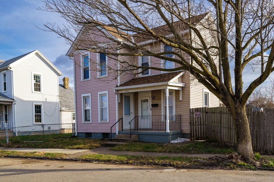 Building Photo - 270 S Torrence St