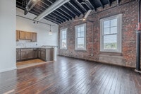 Interior Photo - 424 Main Street Luxury Apartments