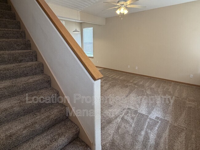 Building Photo - 2201 Westdale Rd