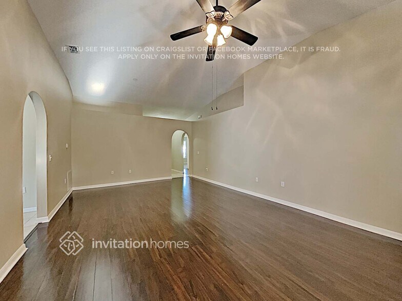 Building Photo - 13012 Waterbourne Dr