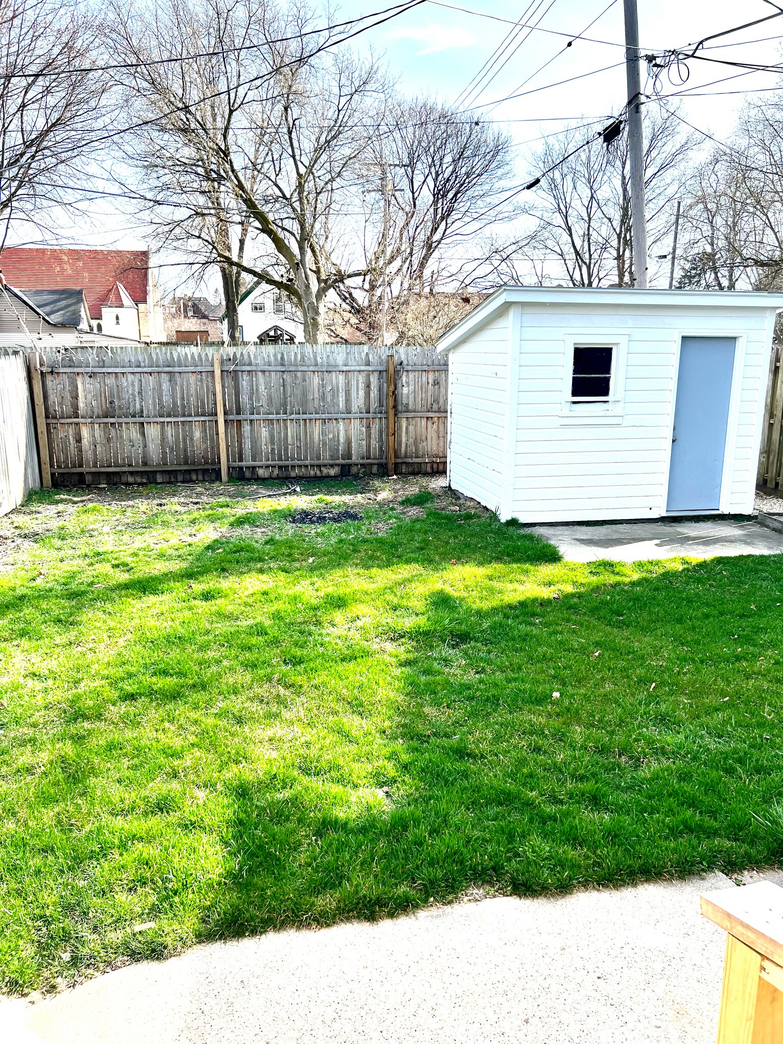 Building Photo - 811 Hagerer St