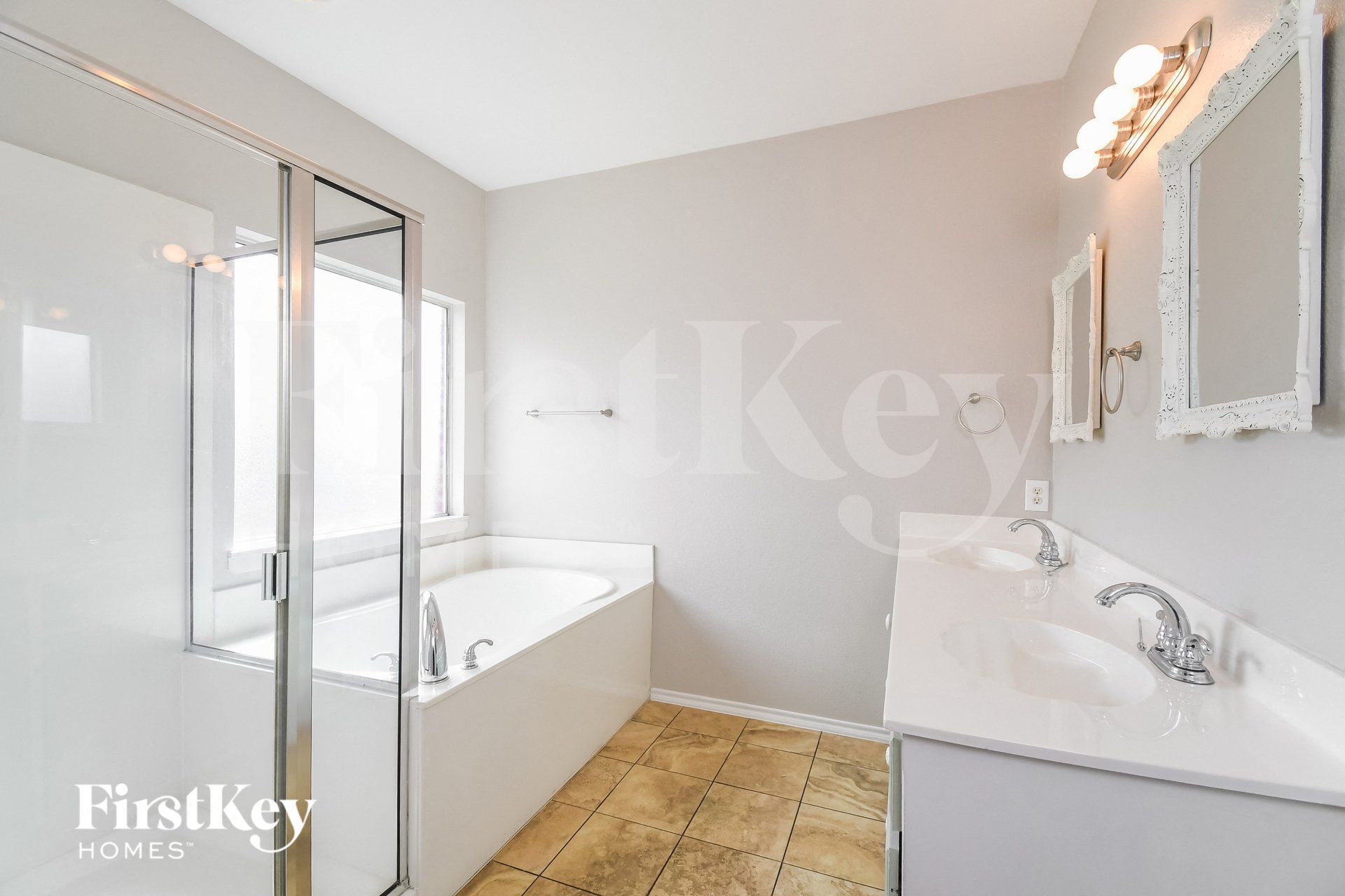 Building Photo - 1101 Vista View Dr