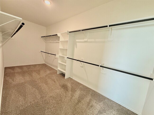 Building Photo - 23603 Legano Dr