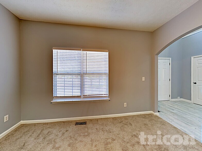 Building Photo - 209 Greenland Ct