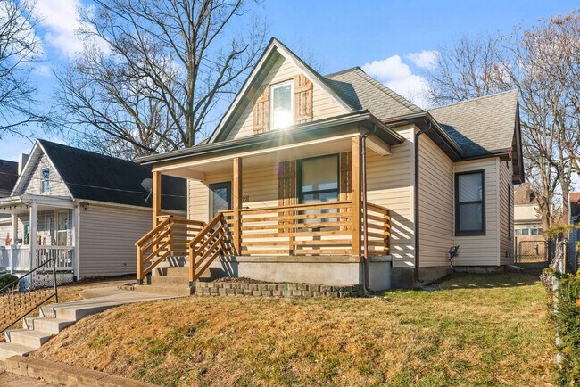 Building Photo - 3532 Greenwood Blvd