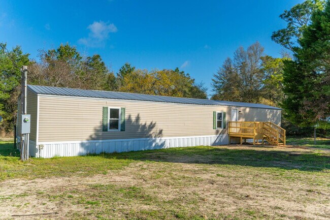 Building Photo - 512 W Bach Dr