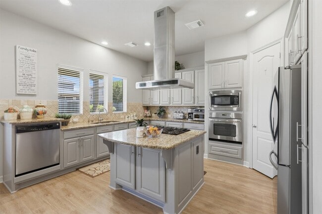 Building Photo - 18800 N Bee Cave Springs Cir