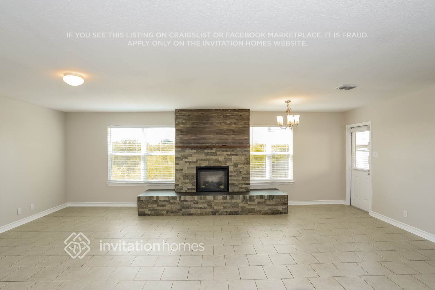 Building Photo - 9203 Savoy Sands