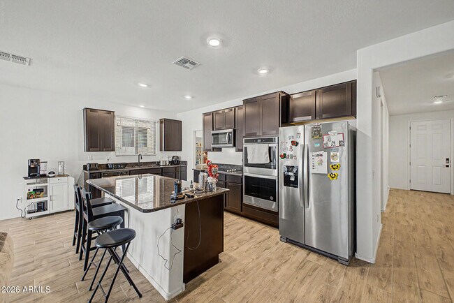 Building Photo - 18352 E Eloisa Dr