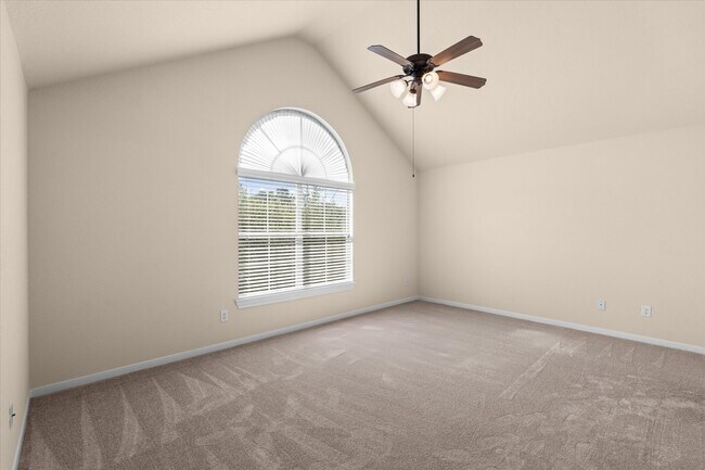 Building Photo - 3318 Clearview Villa Way