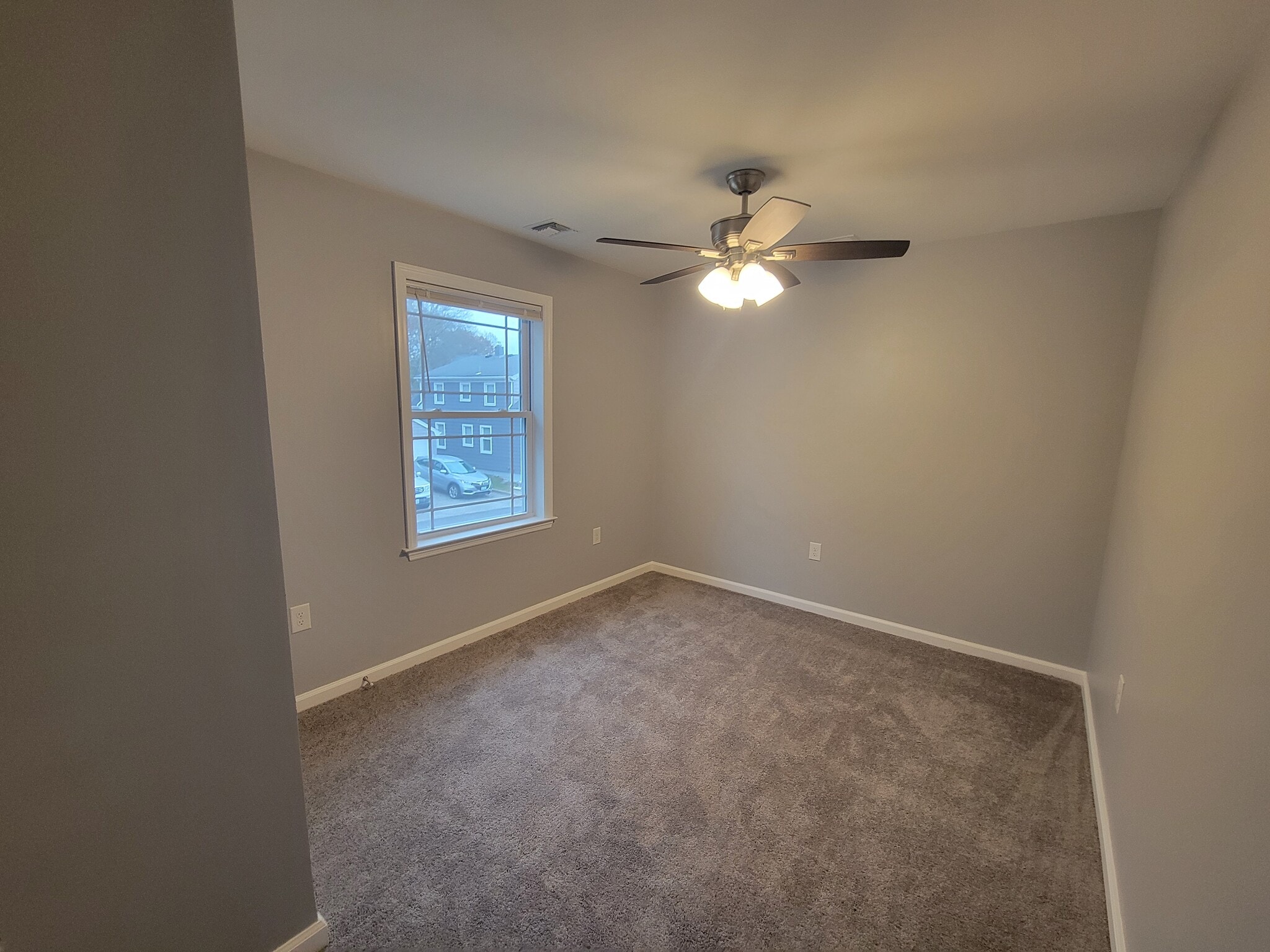 Building Photo - 12 Fountain Ave