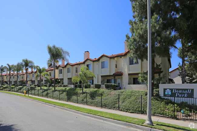 Building Photo - Bonsall Park