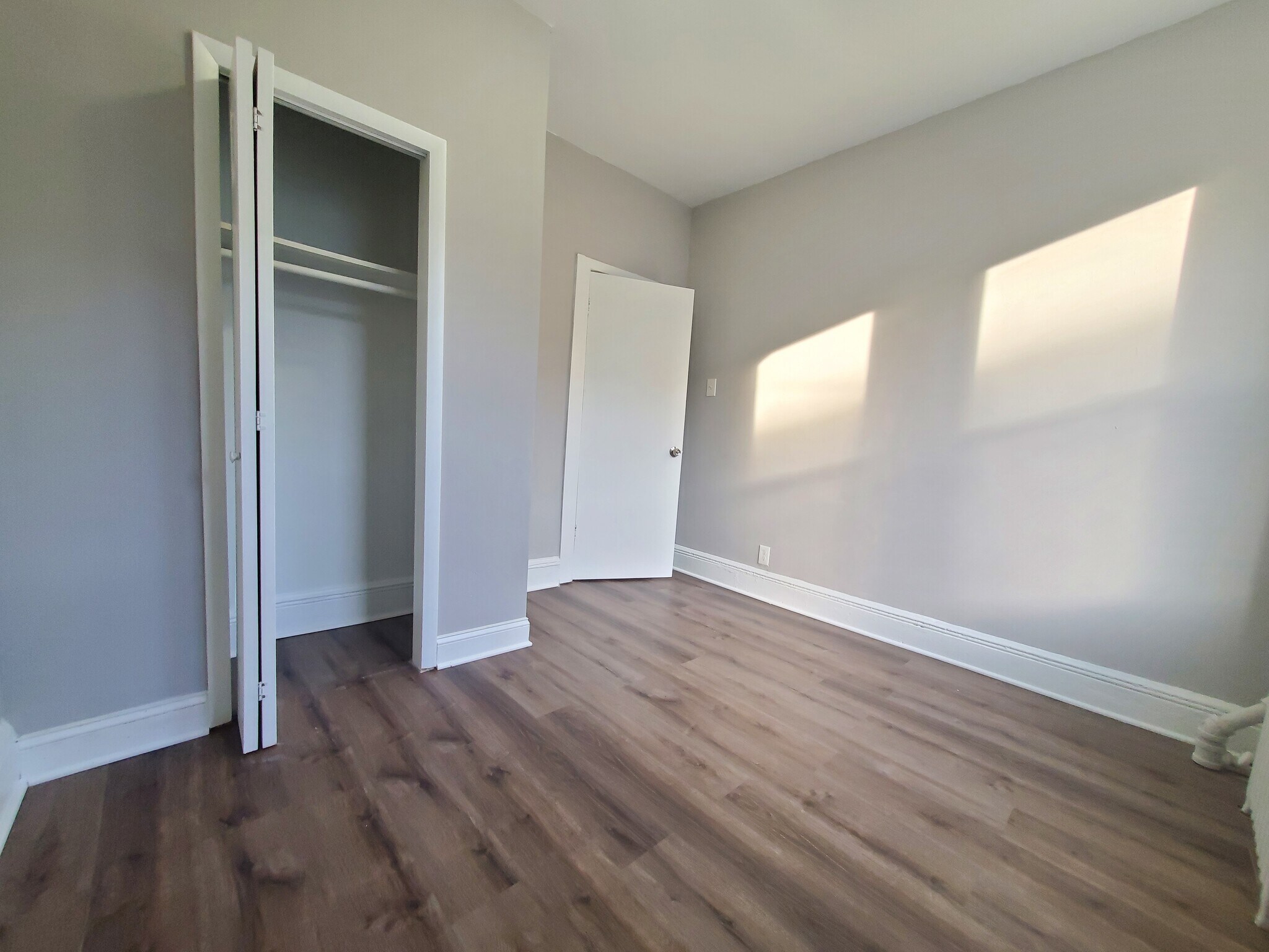 90 Lake St 1 - 88 Lake St