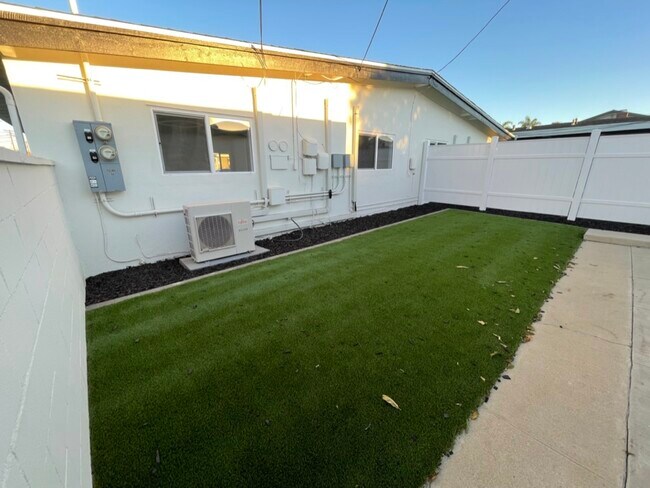 Building Photo - 51 Geneive St