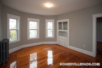 Building Photo - 41 Belknap St