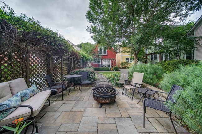 Building Photo - 622 John Wesley Dobbs Ave NE