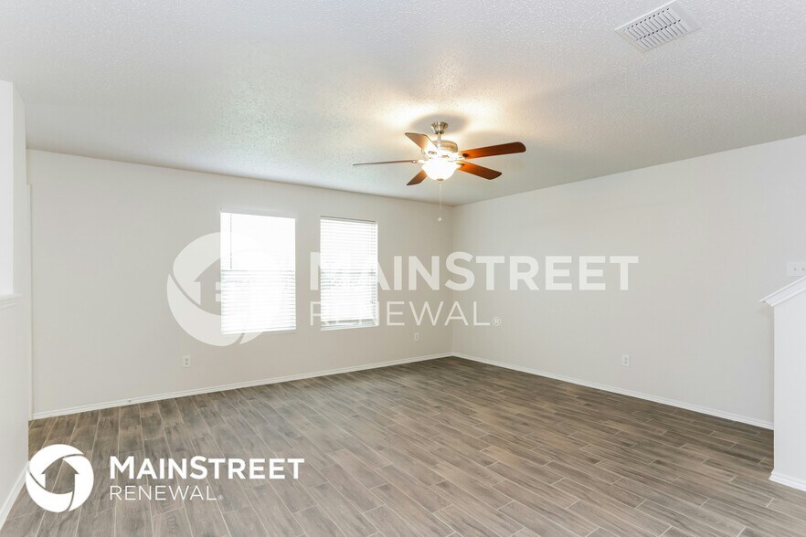 Building Photo - 6816 Meadow Way Ln