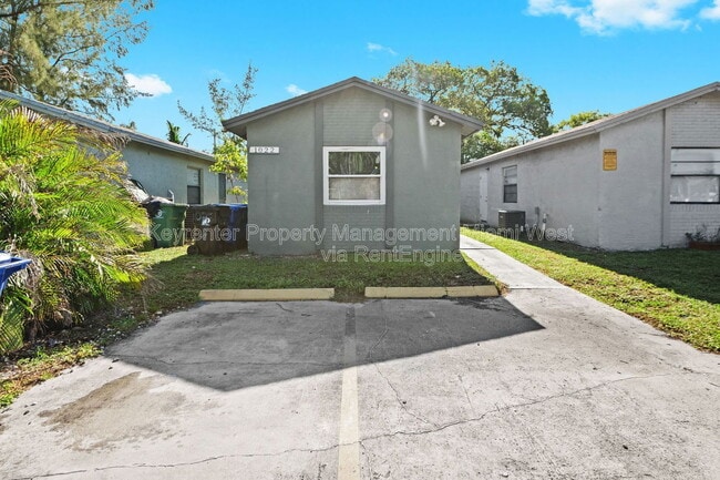 Building Photo - 1022 NW 6th Ave