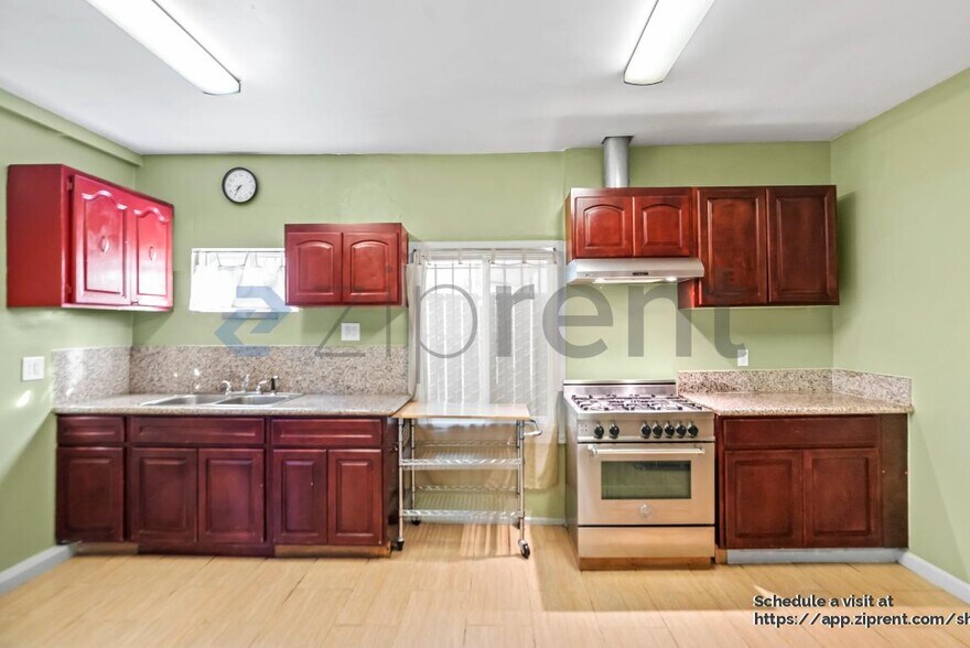 Building Photo - 1820 International Blvd