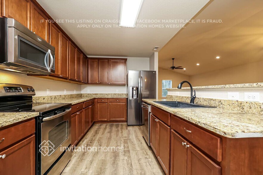 Building Photo - 3327 Drysdale Dr