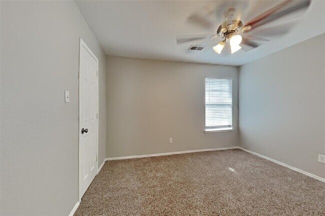 Building Photo - 21210 Bridgemeadows Ln