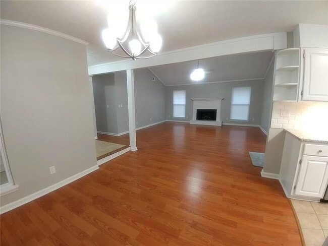 Building Photo - 50 Parkmont Dr