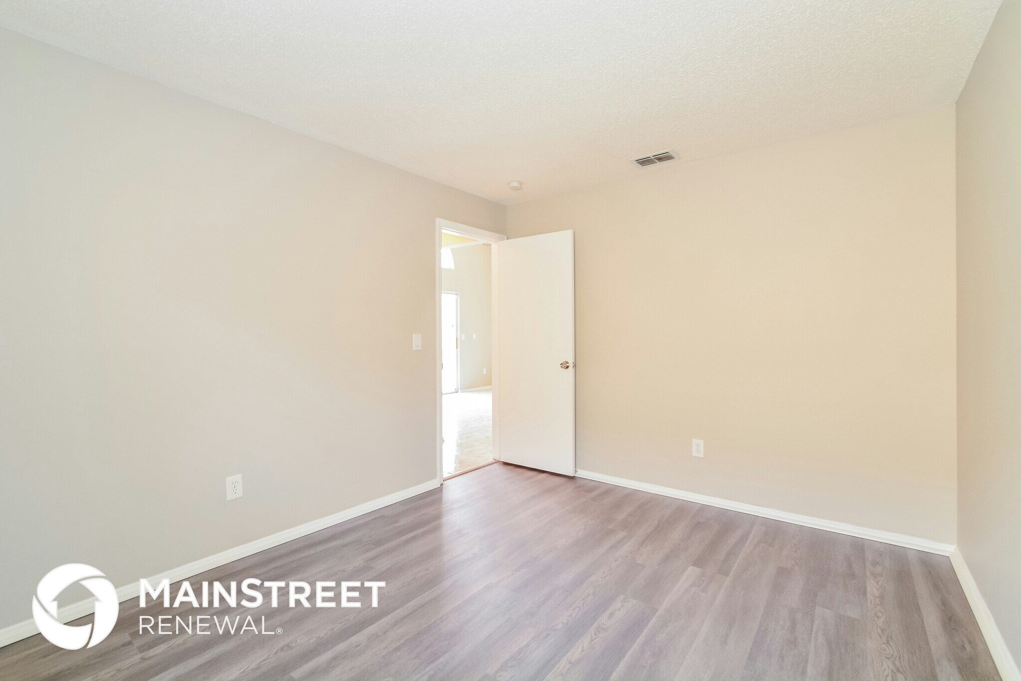 Building Photo - 3103 Orchard Pl