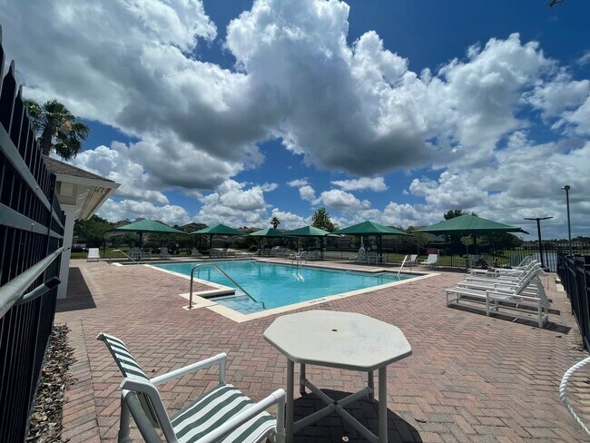 Building Photo - SOUTHEAST ORLANDO  - NICE UPGRADED HOUSE IN TIVOLI WOODS VILLAGE