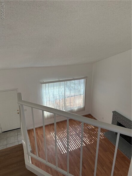 Building Photo - 118 Blueberry Ln