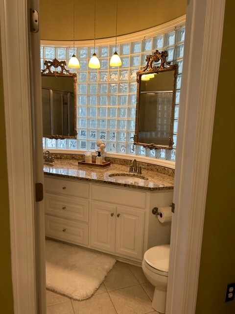 Master Bath - 417 Evans St