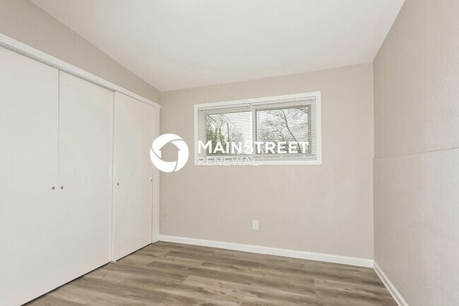 Building Photo - 3 Bedroom Pet-Friendly Home in St. Louis, ...