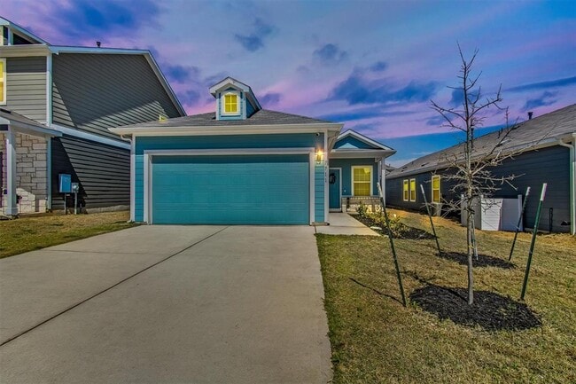 Primary Photo - 7711 Poppy Petal Dr