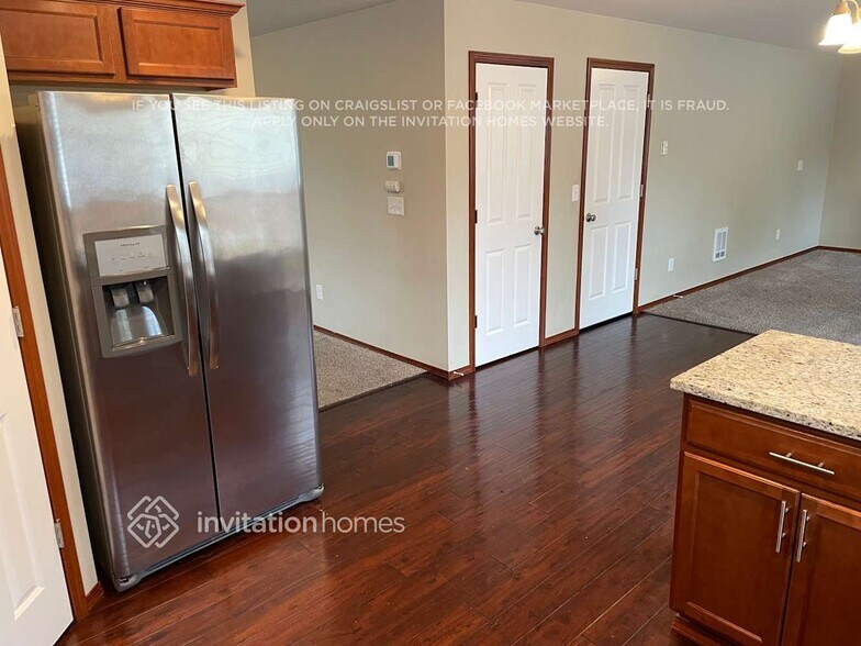 Building Photo - 6117 86th Ave NE