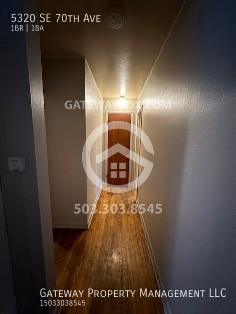 Building Photo - 5320 SE 70th Ave