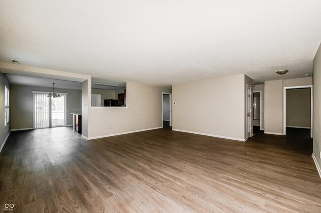 Building Photo - 673 Indigo Ct