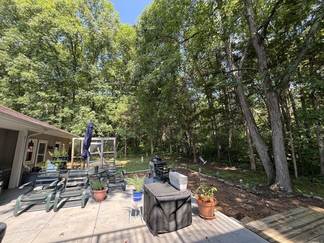 Building Photo - ONE-OF-A-KIND RENTAL ON 16 ACRES | UPDATED...