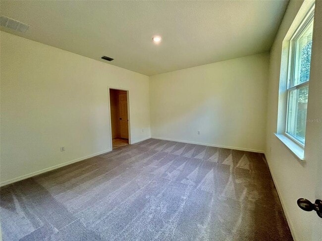 Building Photo - 2534 Longworthy Rd