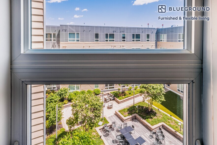 Building Photo - 181 Washington St