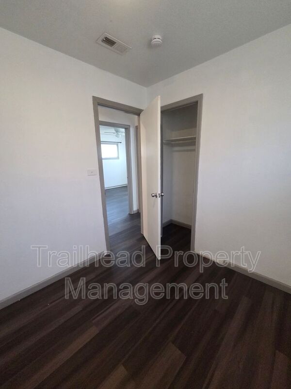 Building Photo - 11127 Blue Ridge Blvd